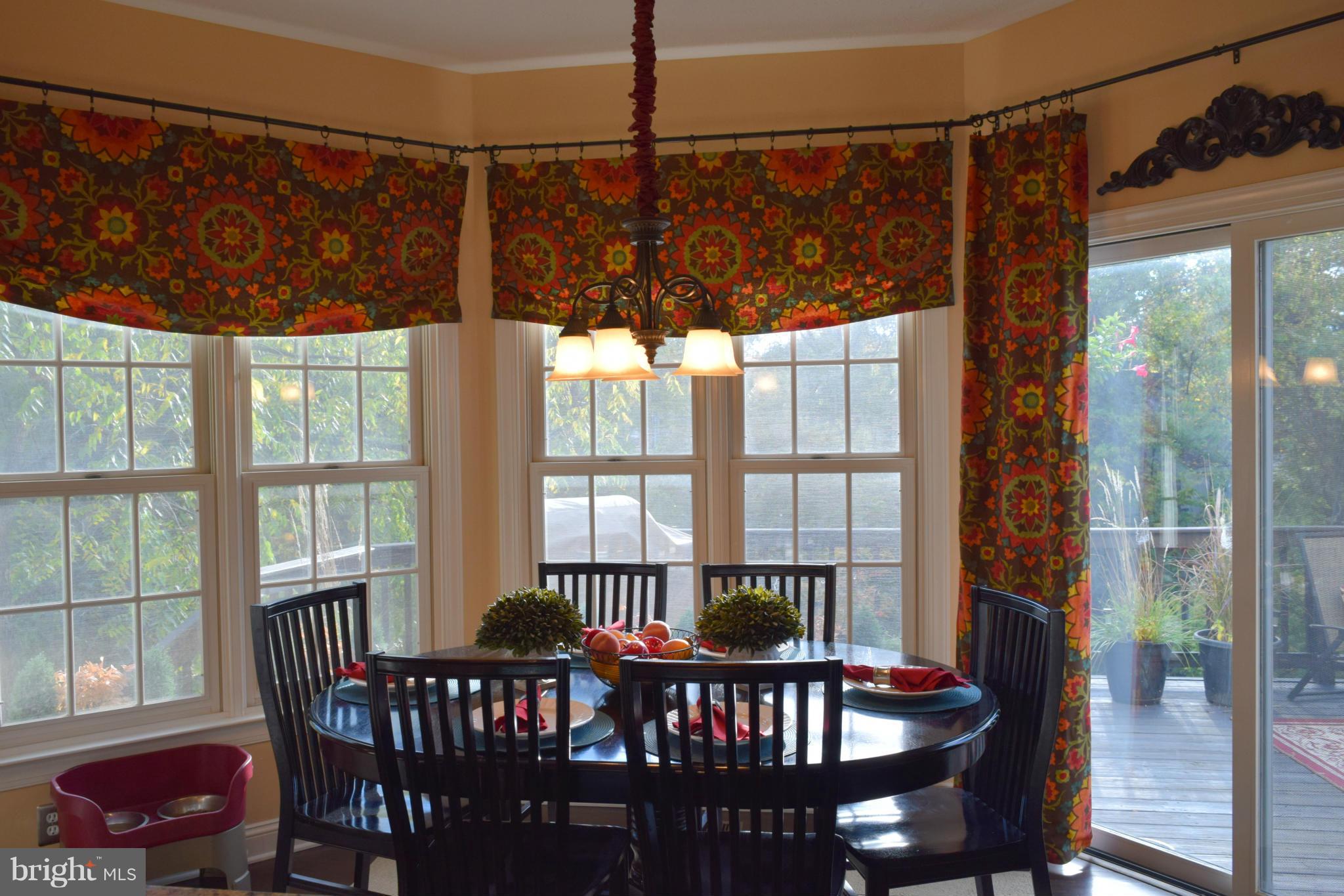 307 Huntersridge Road Winchester, VA 22602 - Photo 11 of 30 Kitchen