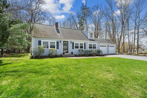 $829,900 | 25 Franklin Place, Sudbury, MA 01776
