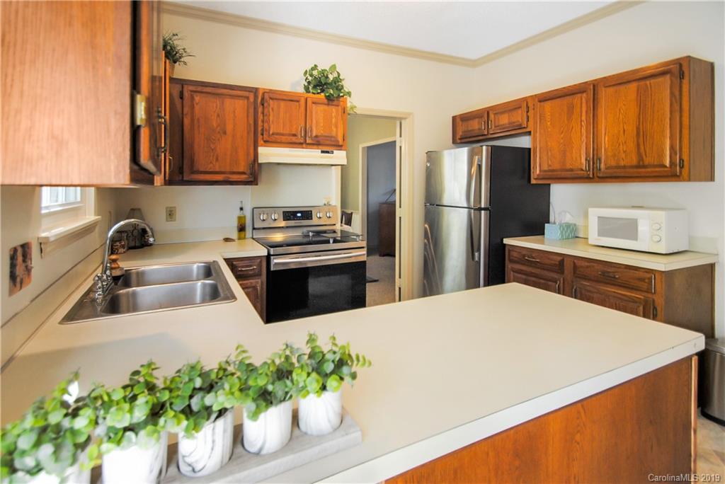 8102 Hunley Ridge Road Matthews, NC 28104 - Photo 13 of 44