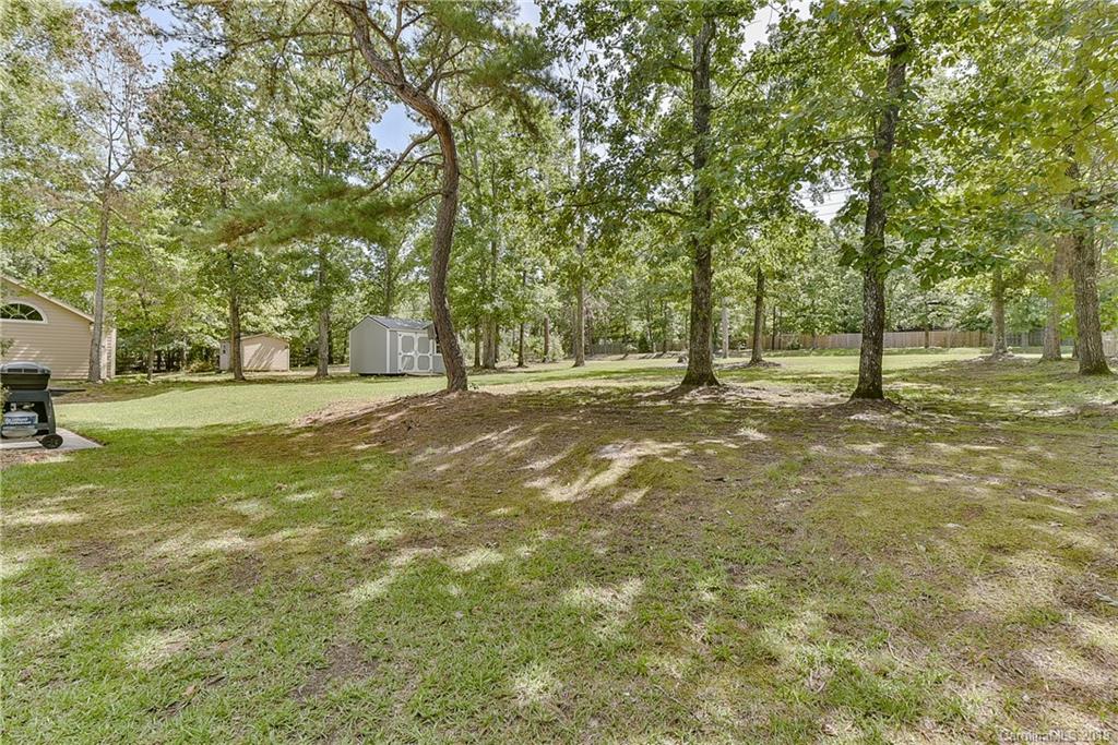 8102 Hunley Ridge Road Matthews, NC 28104 - Photo 37 of 44