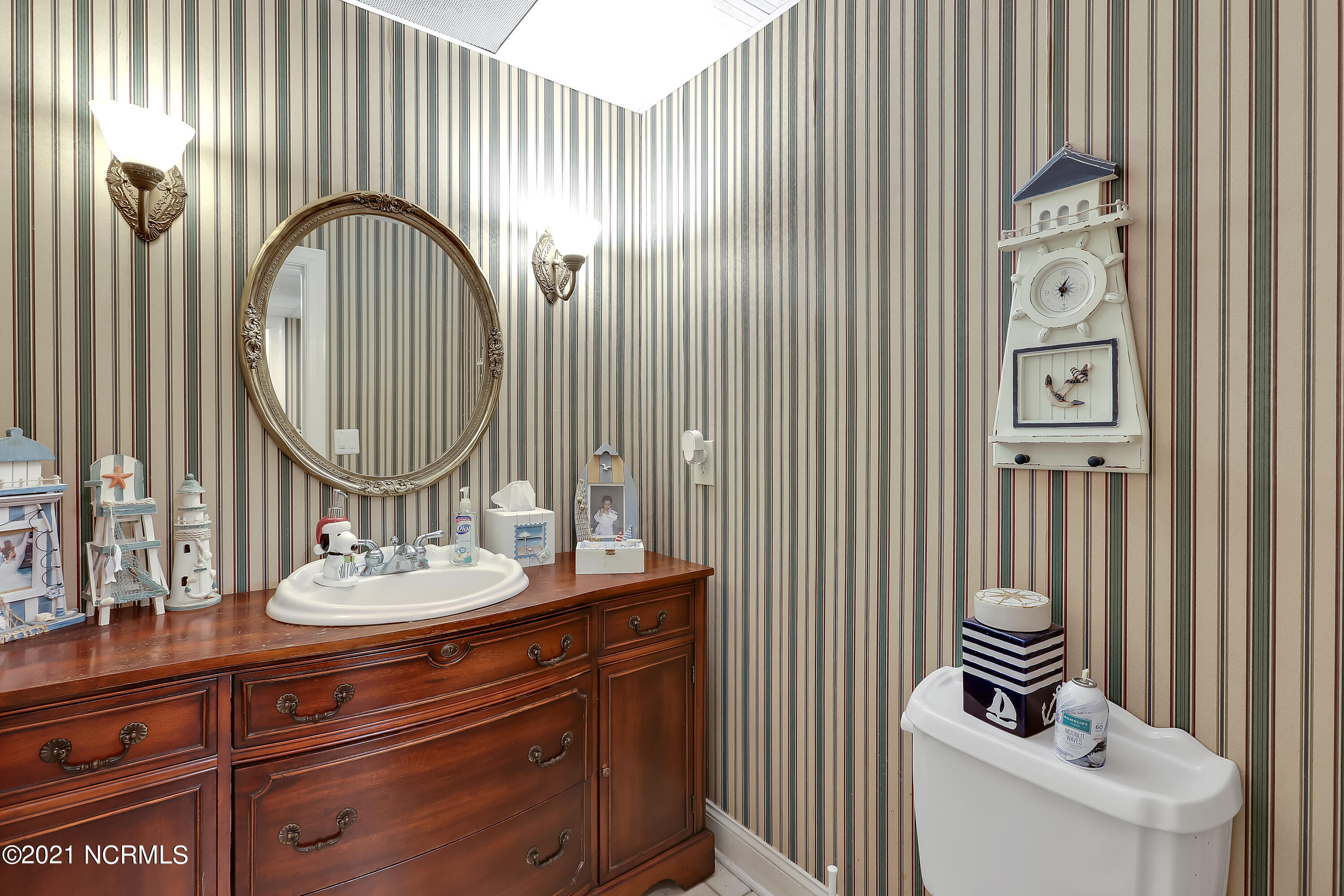 7940 Country Lakes Road Wilmington, NC 28411 - Photo 20 of 65 7940CountryLakesRoad-20