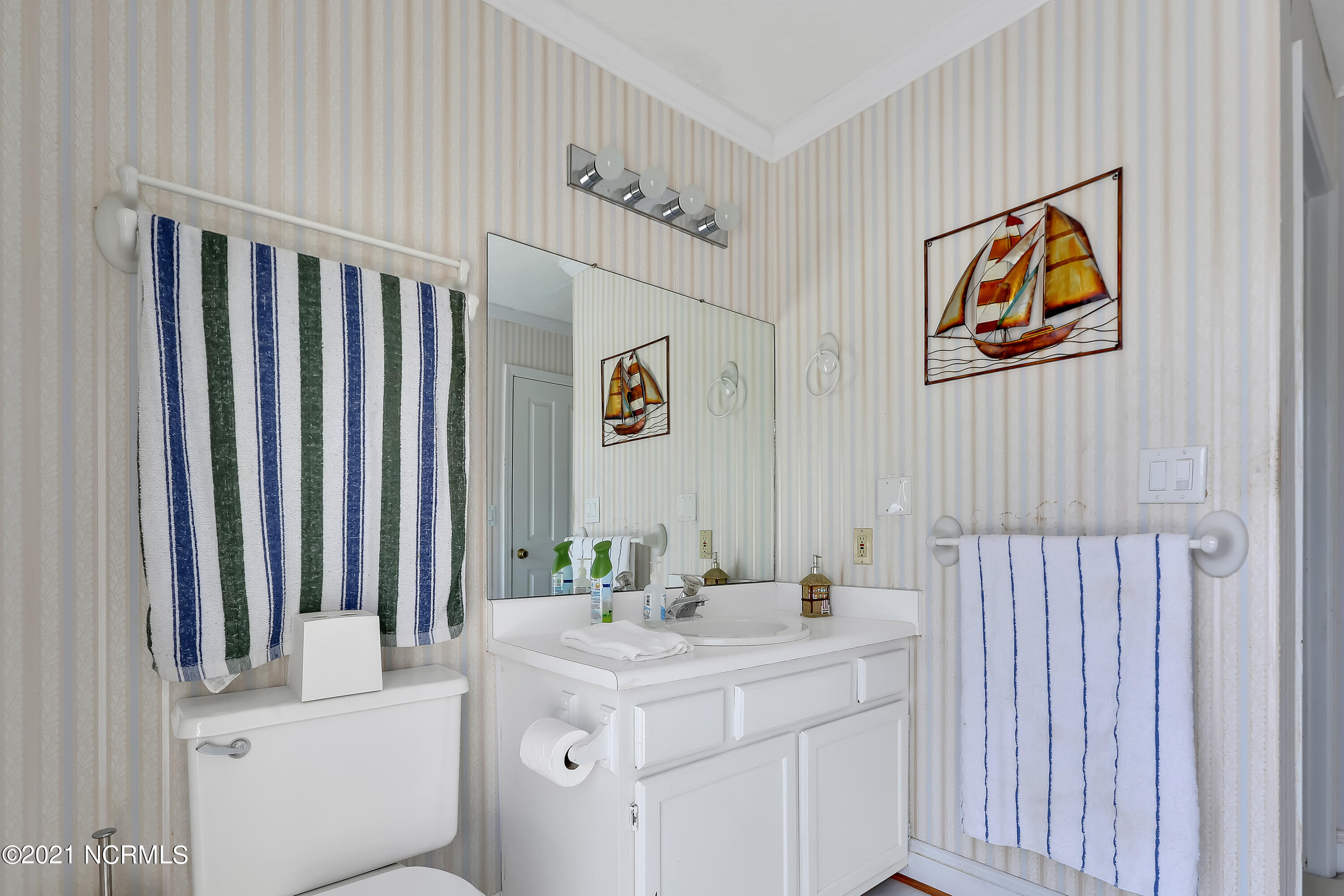 7940 Country Lakes Road Wilmington, NC 28411 - Photo 35 of 65 7940CountryLakesRoad-35