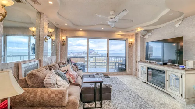 $279,000 | 3101 Boardwalk, Unit 2903B1, Atlantic City, NJ 08401