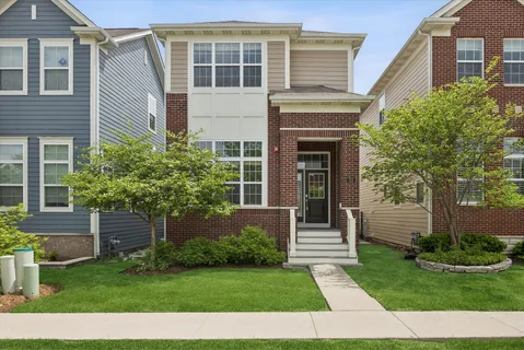 $750,000 | 33 North Lincoln Lane, Arlington Heights, IL 60004