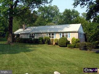 2993 Gradyville Road Broomall, PA 19008 - Photo 1 of 1 Gallery Image 1