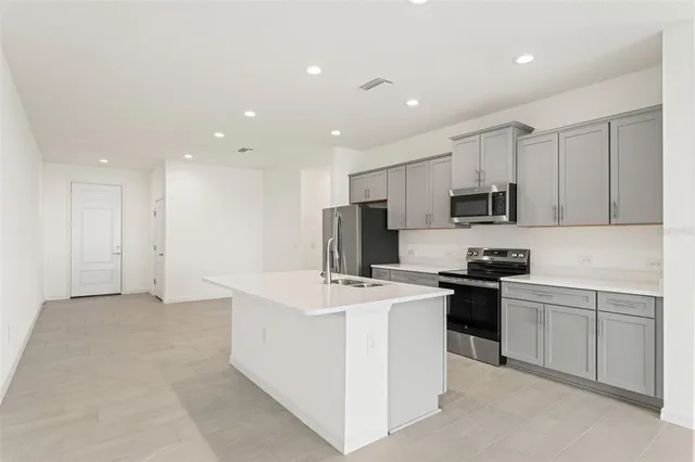 $389,900 | 2272 WASHINGTON PALM Court, Bradenton, FL 34212