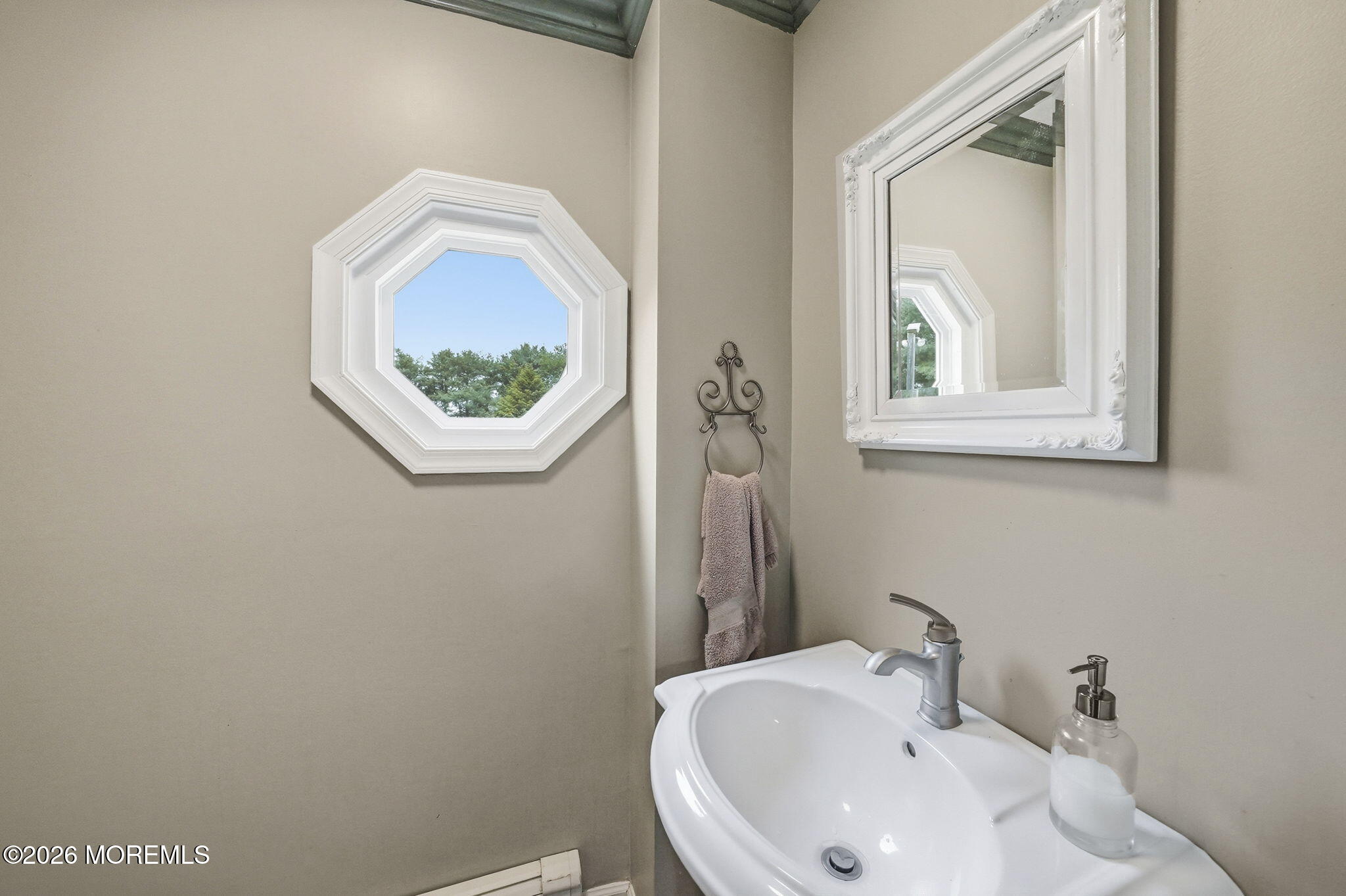 884 Monmouth Road Cream Ridge, NJ 08514 - Photo 18 of 42 22-web-or-mls-DSC04524