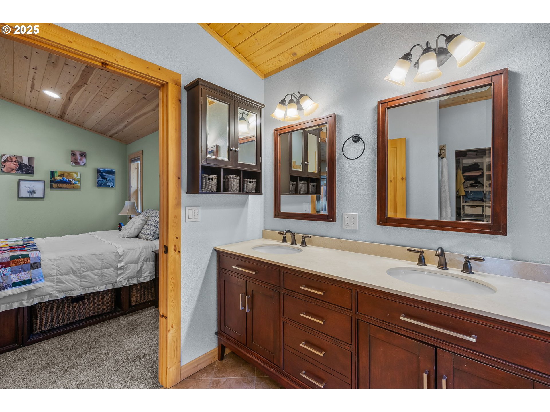 26508 Rainbow Road Canyon City, OR 97820 - Photo 15 of 48