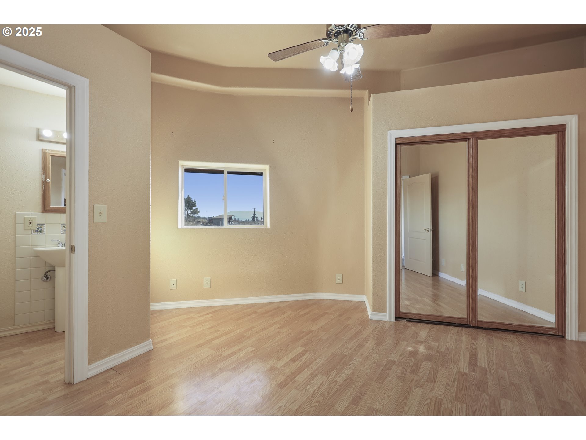 401 Johnson Road Lyle, WA 98635 - Photo 19 of 48 view of an empty room with wooden floor