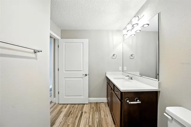 $1,945 | 446 Fahnstock Street, Eustis, FL 32726