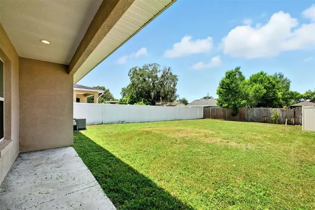 $1,945 | 446 Fahnstock Street, Eustis, FL 32726