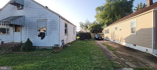 217 South Woodwell Road Dundalk, MD 21222 - Photo 8 of 49 a view of a back yard of the house