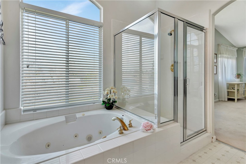 2104 Summit Drive Paso Robles, CA 93446 - Photo 26 of 31 a bathroom with a bathtub and a shower