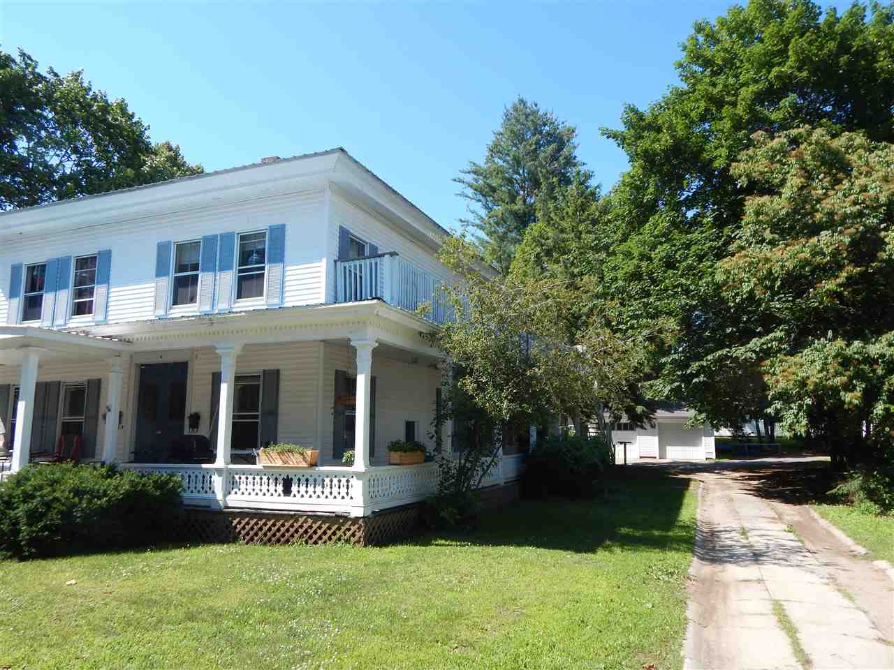 2 Circular Street Springfield, VT 05156 - Photo 3 of 11