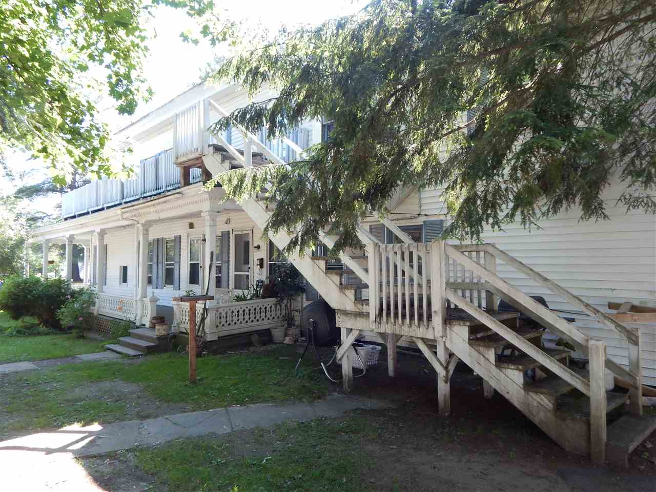 2 Circular Street Springfield, VT 05156 - Photo 6 of 11