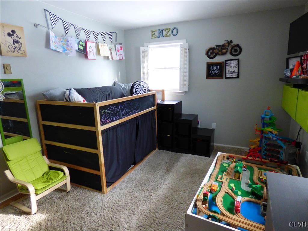 4005 Devonshire Road Bethlehem, PA 18020 - Photo 14 of 18 Gallery Image 14