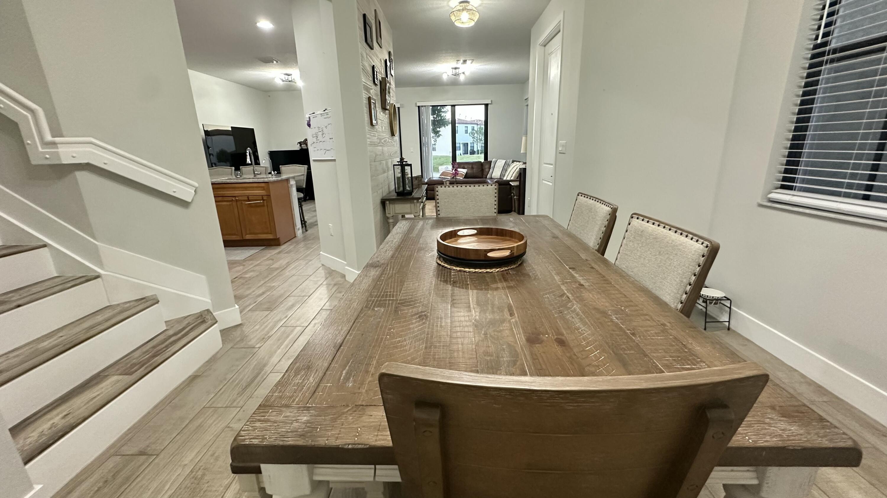 3012 King Palm Way Riviera Beach, FL 33410 - Photo 12 of 59 .