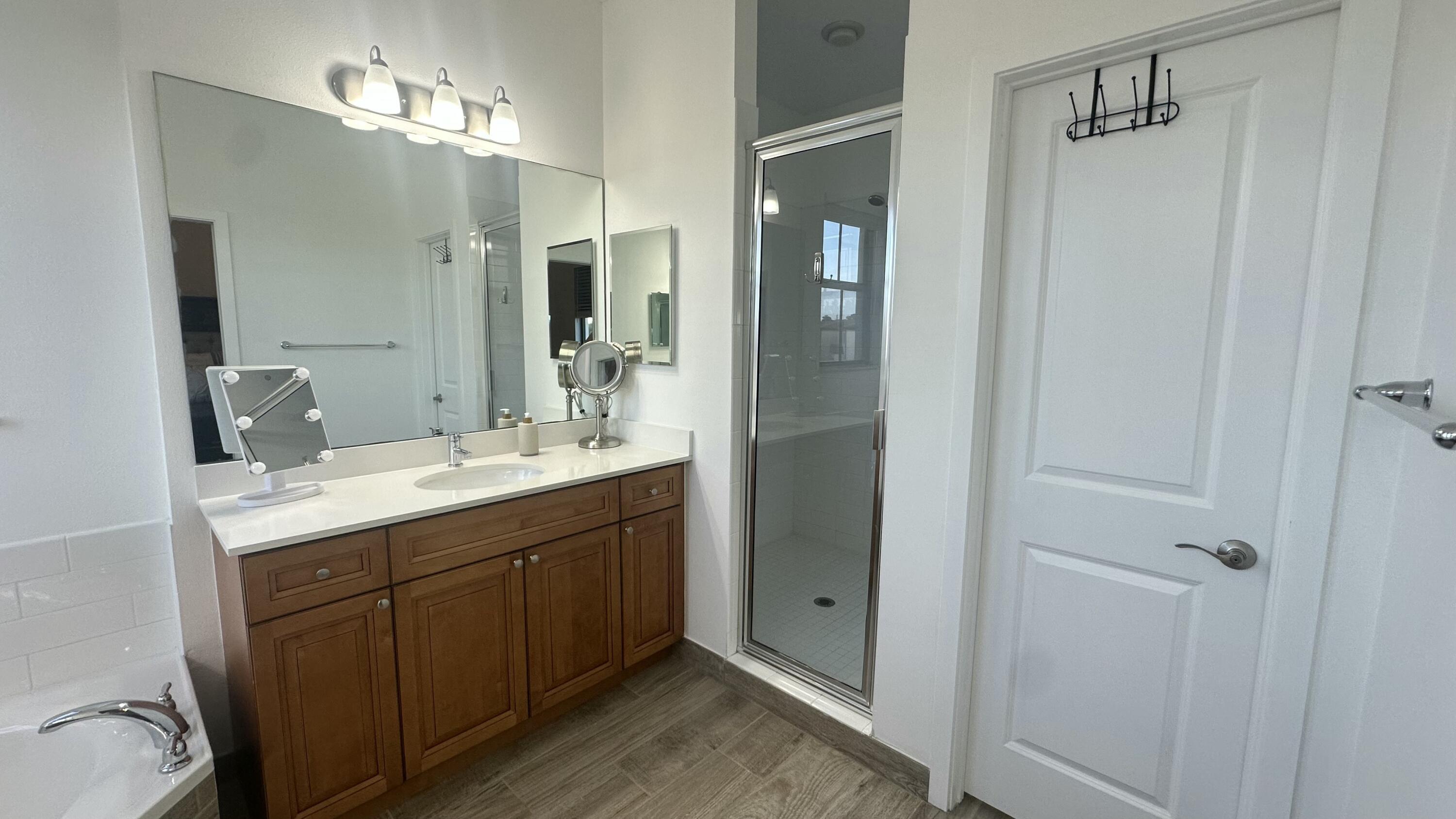 3012 King Palm Way Riviera Beach, FL 33410 - Photo 26 of 59 .