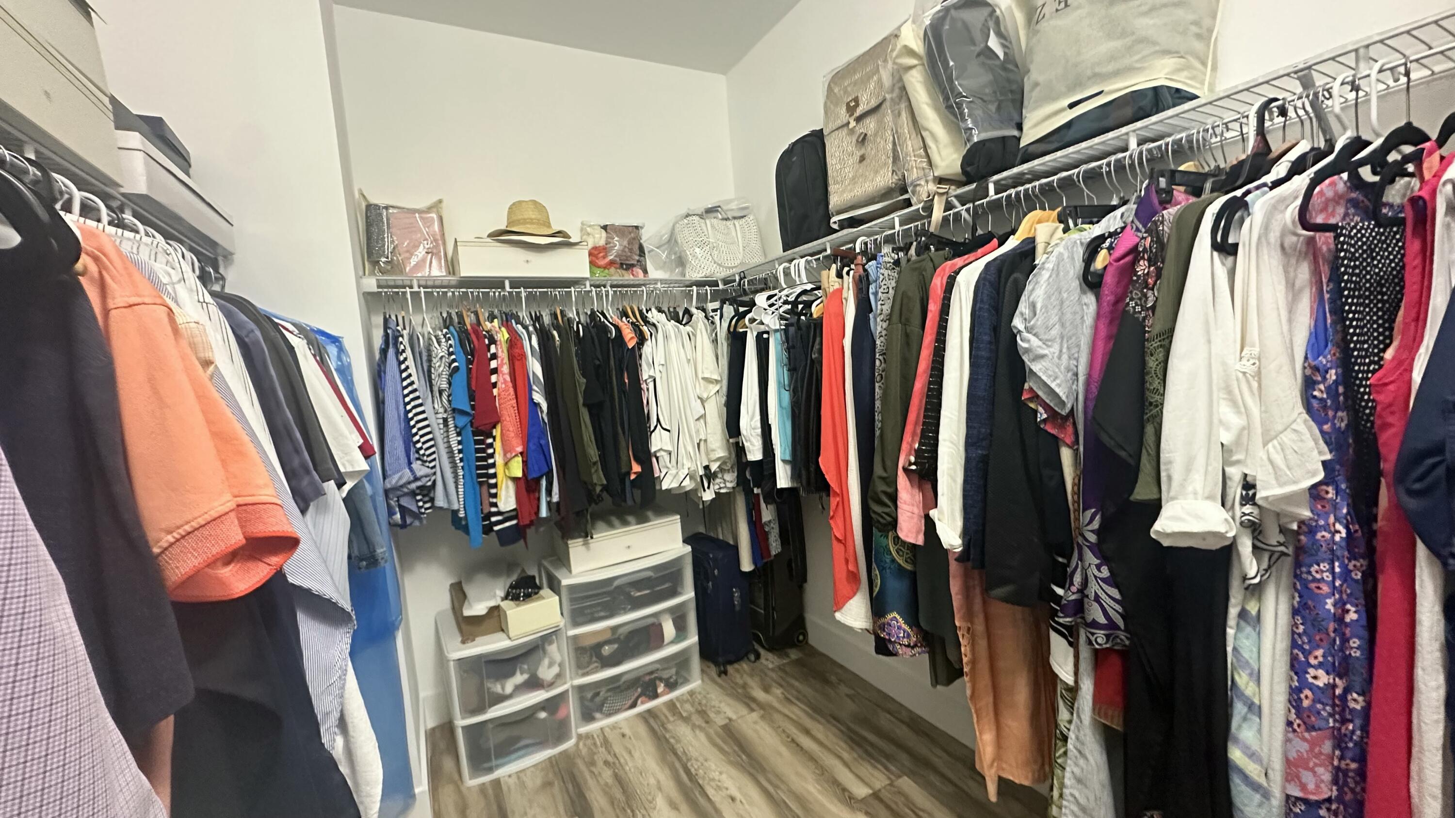3012 King Palm Way Riviera Beach, FL 33410 - Photo 30 of 59 Master walk-in closet