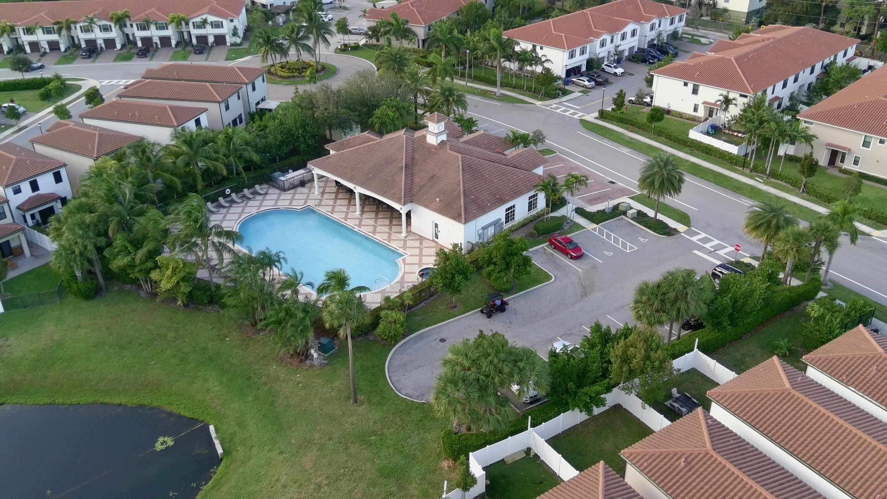 3012 King Palm Way Riviera Beach, FL 33410 - Photo 44 of 59 Pool