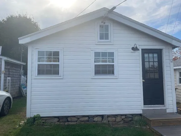 $145,000 | 12 Smith Avenue, Hampton, NH 03842