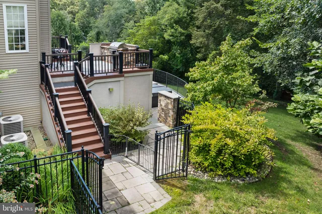 $999,000 | 23 Regal's Court, Swedesboro, NJ 08085