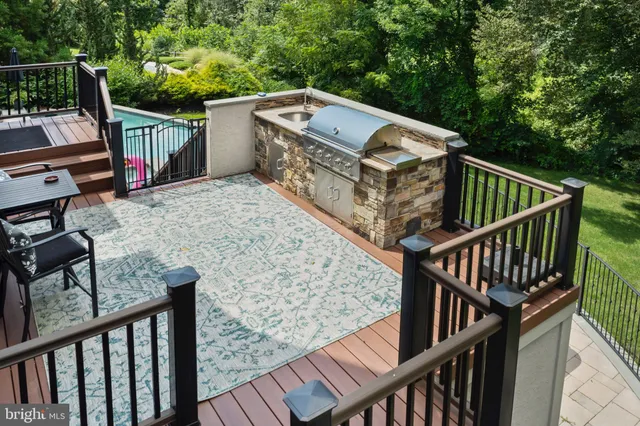 $999,000 | 23 Regal's Court, Swedesboro, NJ 08085