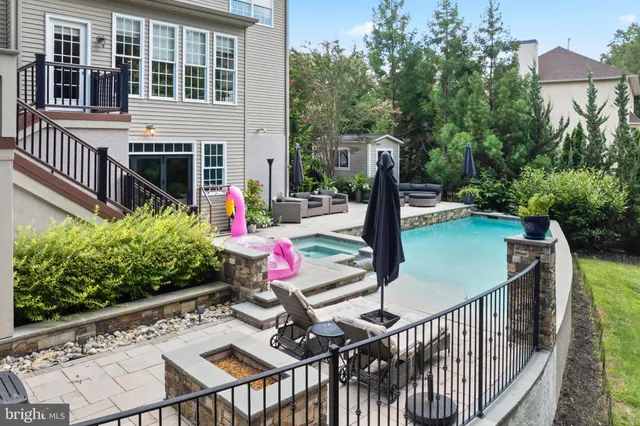 $999,000 | 23 Regal's Court, Swedesboro, NJ 08085