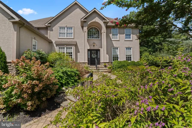 $999,000 | 23 Regal's Court, Swedesboro, NJ 08085