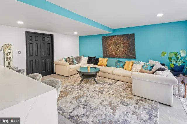 $999,000 | 23 Regal's Court, Swedesboro, NJ 08085