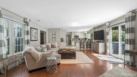 2803 North Wading River Road Wading River, NY 11792 - Photo 3 of 22