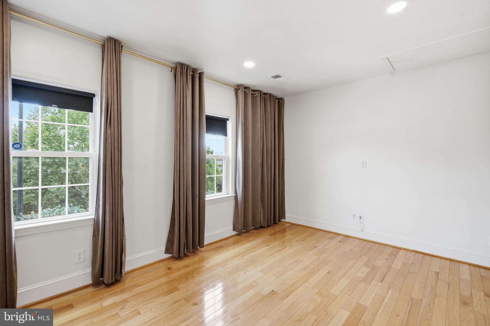 708 I Street Southeast, Unit A Washington, DC 20003 - Photo 22 of 31 Large primary with custom closets