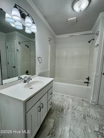 $2,300 | 2112 Leon Drive, Greenville, NC 27858