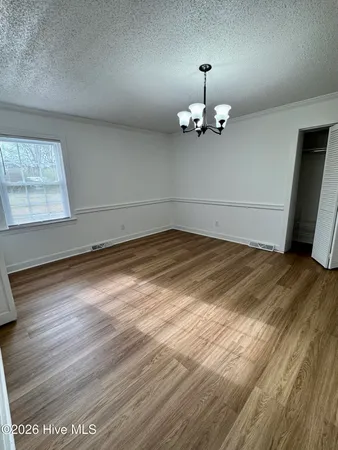 $2,300 | 2112 Leon Drive, Greenville, NC 27858
