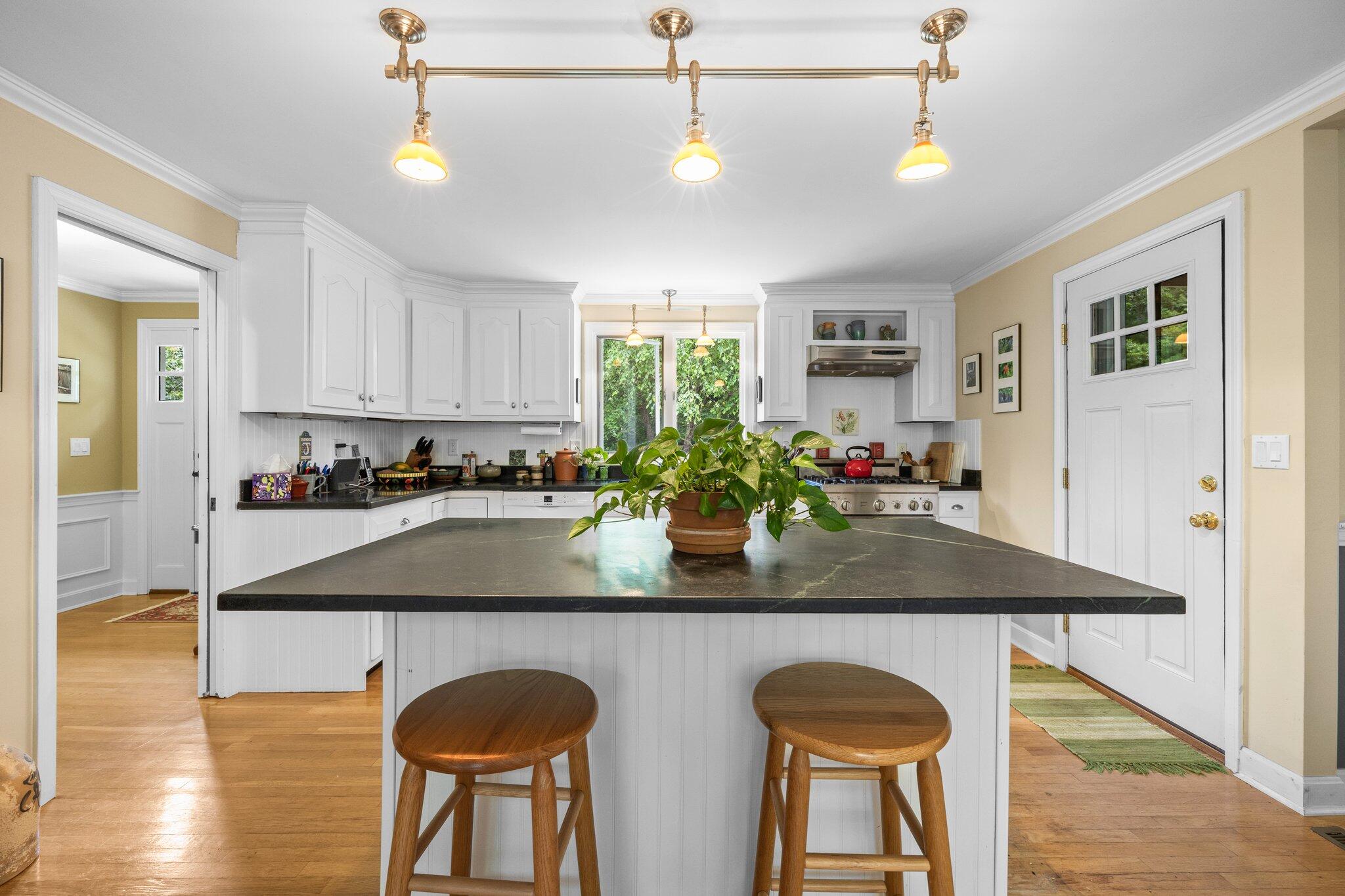 111 Anawan Road Brewster, MA 02631 - Photo 14 of 39 18-web-or-mls-111-anawan-rd