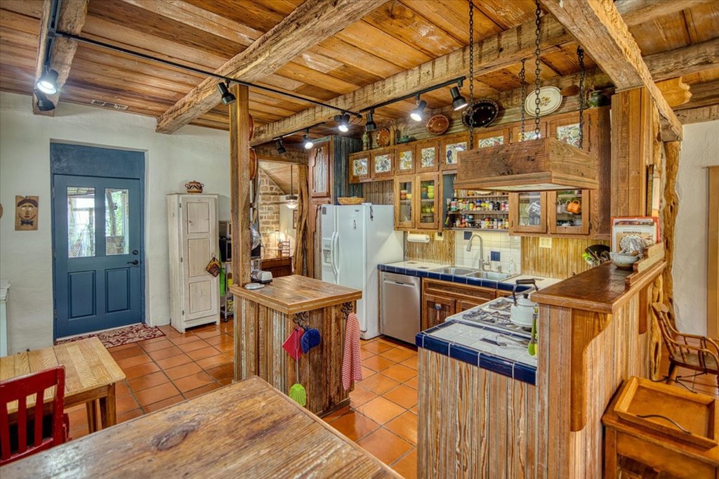 116 East Rainey Street Mason, TX 76856 - Photo 17 of 59