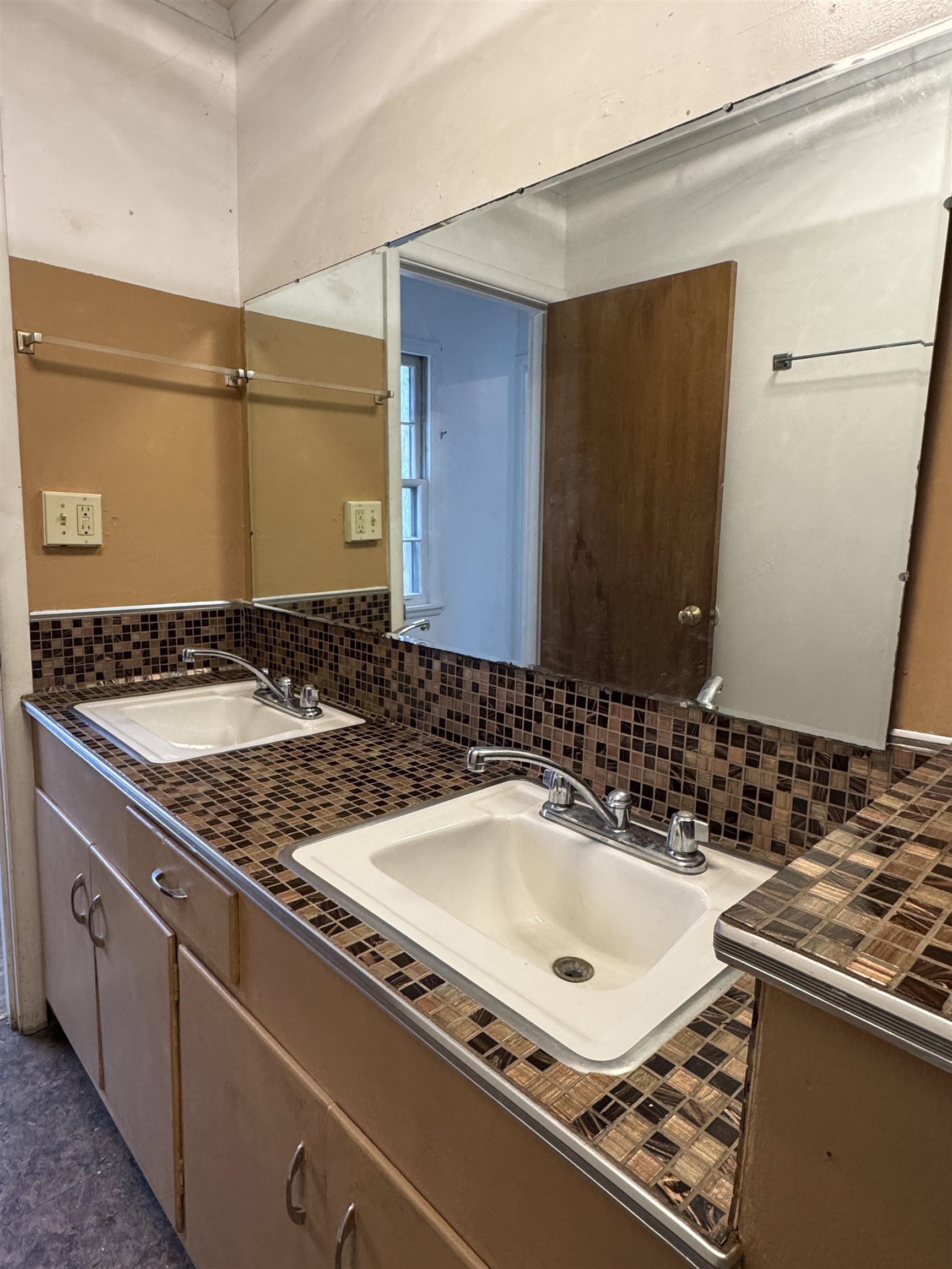 27 Terrace Street Montpelier, VT 05602 - Photo 29 of 49