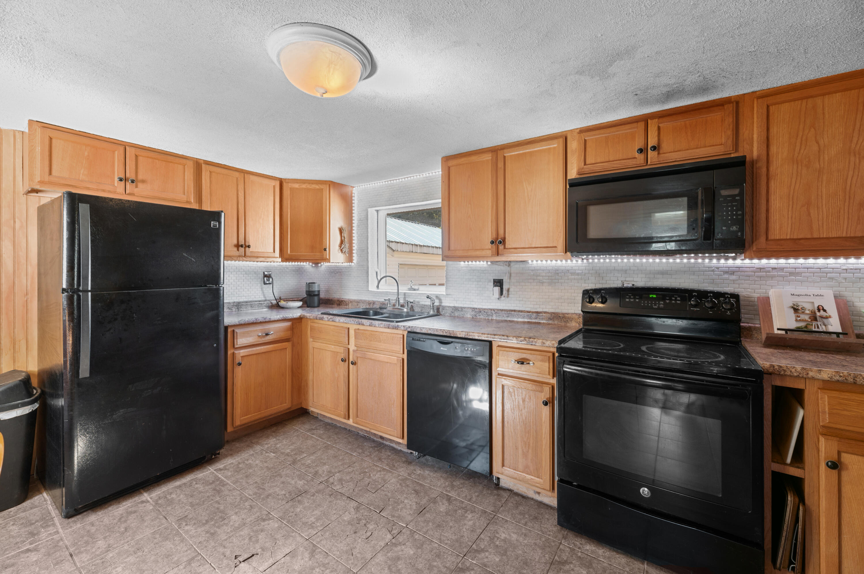 490 Fairbanks Road Farmington, ME 04938 - Photo 16 of 33 DSC_4594