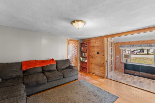 $234,900 | 490 Fairbanks Road, Farmington, ME 04938