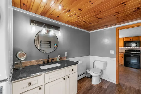 $234,900 | 490 Fairbanks Road, Farmington, ME 04938