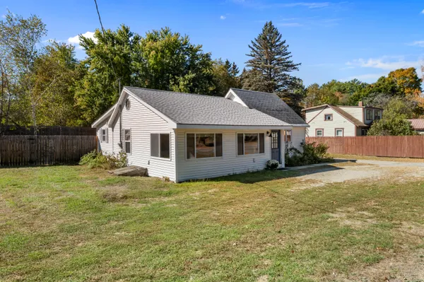 $234,900 | 490 Fairbanks Road, Farmington, ME 04938