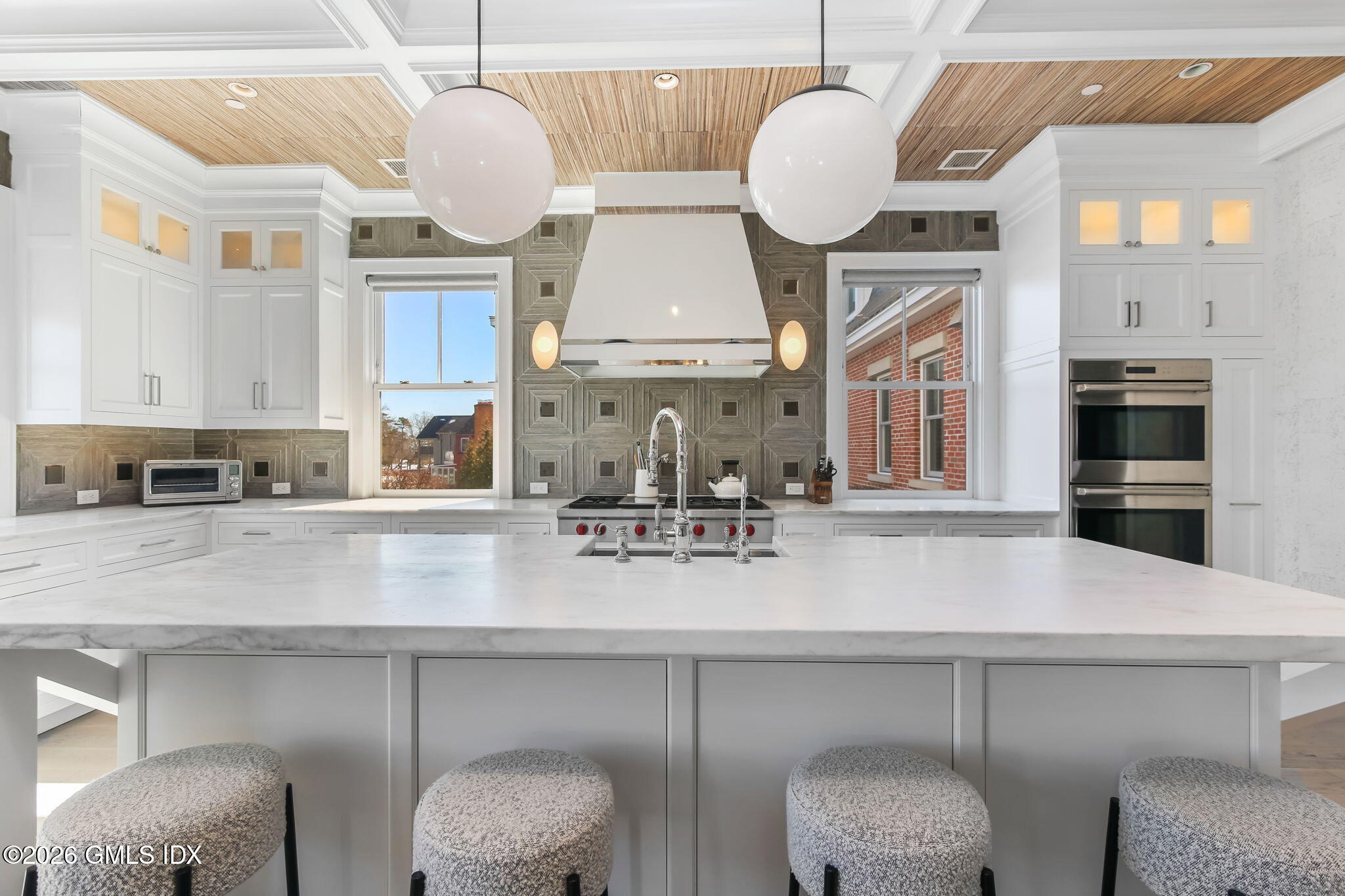 2 Oneida Drive, Unit C2 Greenwich, CT 06830 - Photo 10 of 31 Gourmet Kitchen