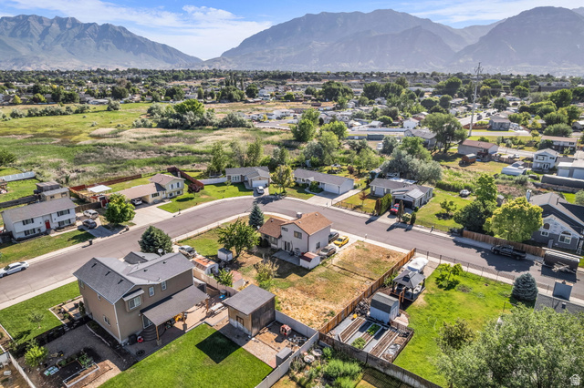 867 North 2600 West Provo, UT 84601 - Photo 13 of 35
