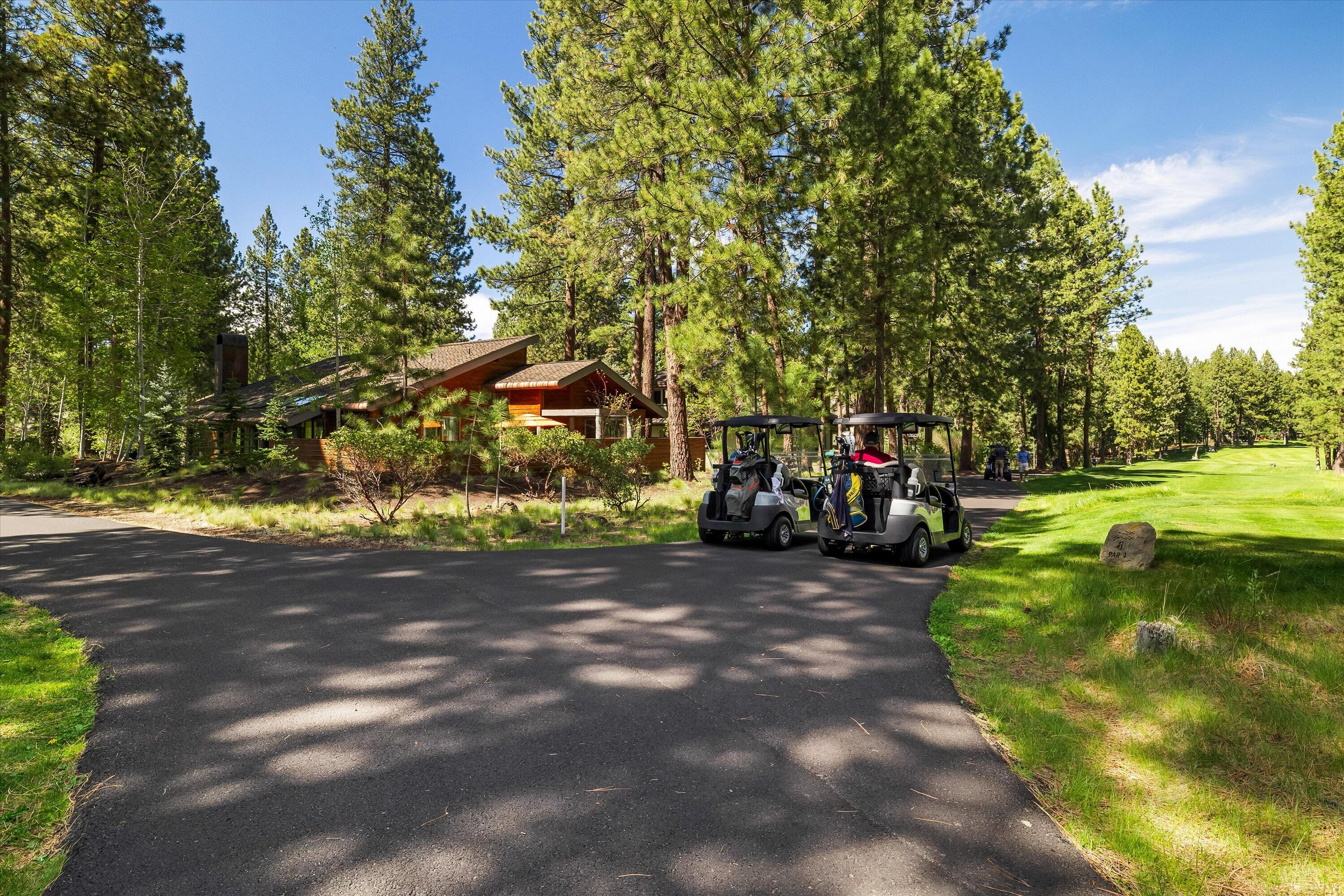 60770 Golf Village Loop Bend, OR 97702 - Photo 60 of 71 Exterior