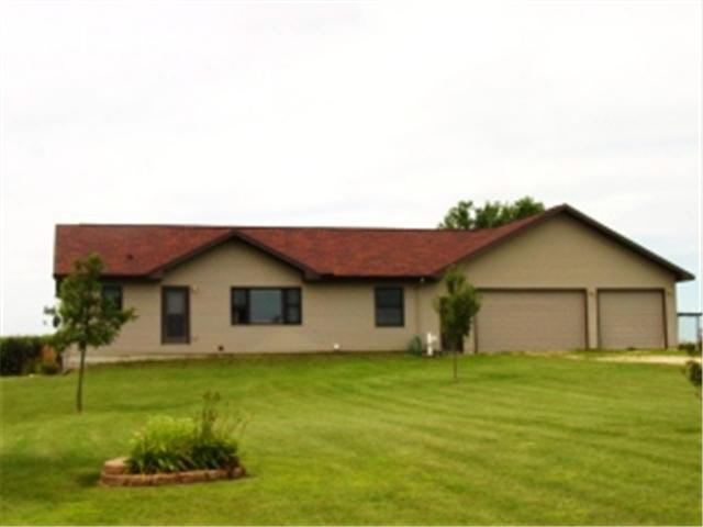 27775 Heiden Road Lewiston, MN 55952 - Photo 1 of 11 Gallery Image 1