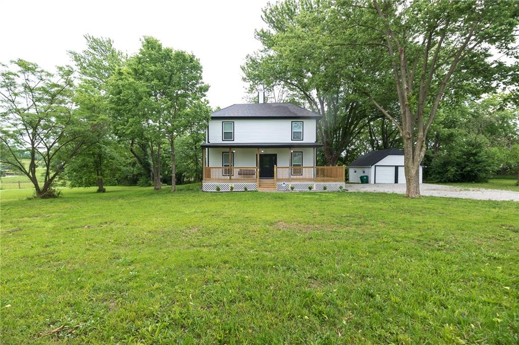 21195 South Woodland Road Spring Hill, KS 66083 - Photo 4 of 41