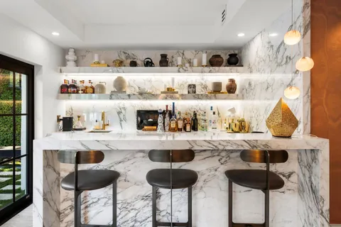 $6,895,000 | 2765 Brickell Court, Miami, FL 33133