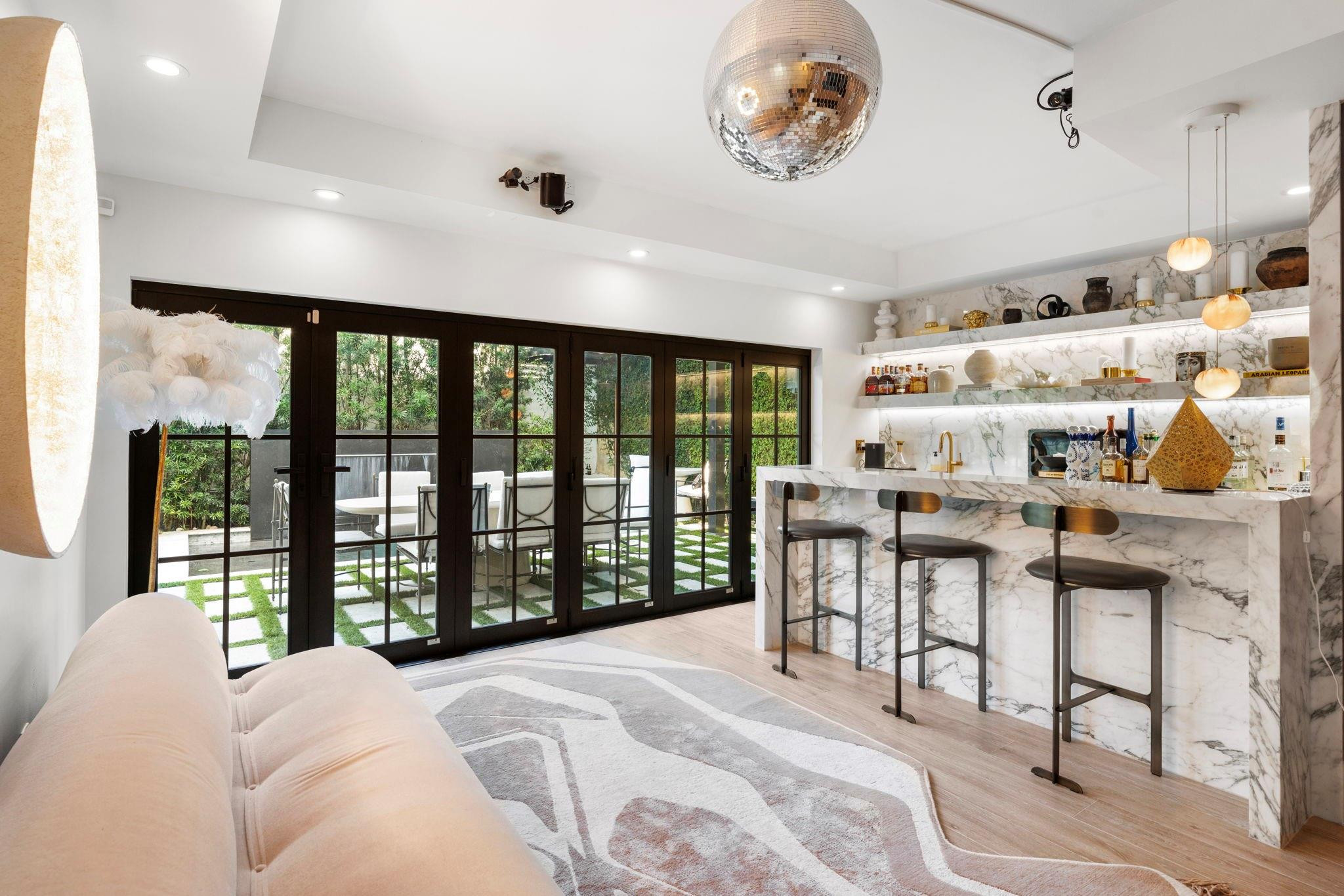 2765 Brickell Court Miami, FL 33133 - Photo 13 of 59 Photo 13