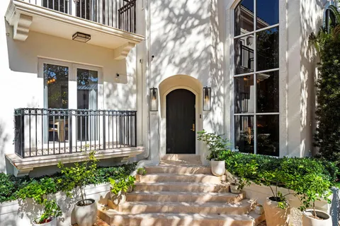 $6,895,000 | 2765 Brickell Court, Miami, FL 33133