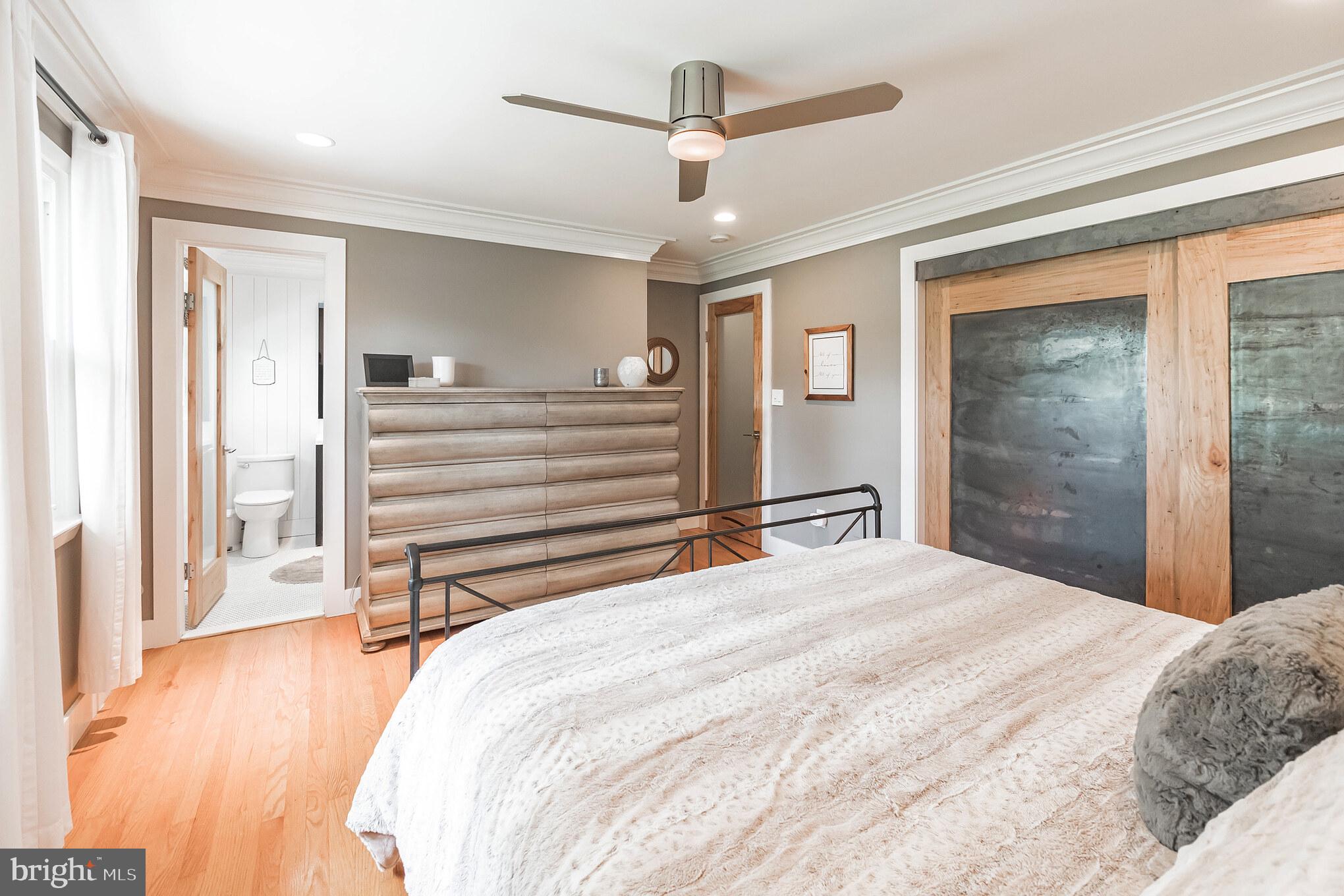 9113 Waycross Road Ellicott City, MD 21042 - Photo 11 of 35 Master bedroom